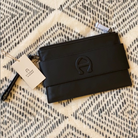 Etienne Aigner Leather Adeline Black Wrislet - Picture 2 of 8